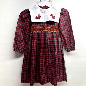 M.C.Collection Christmas smocked dress plaid puddle dog print size 5Y